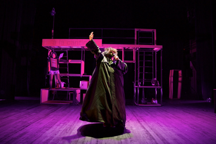 Julien Rocha adapte Oliver Twist de Charles Dickens en version théâtre musical © Thomas Vaillant