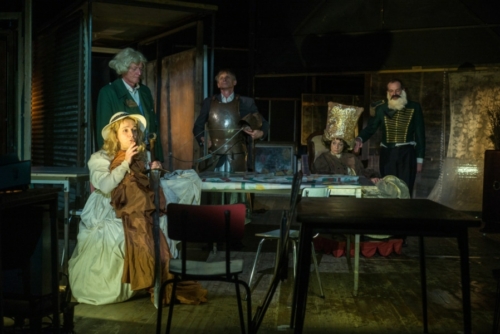François Tanguy et le Théâtre du Radeau créent Item au T2G Festival d'automne à Paris