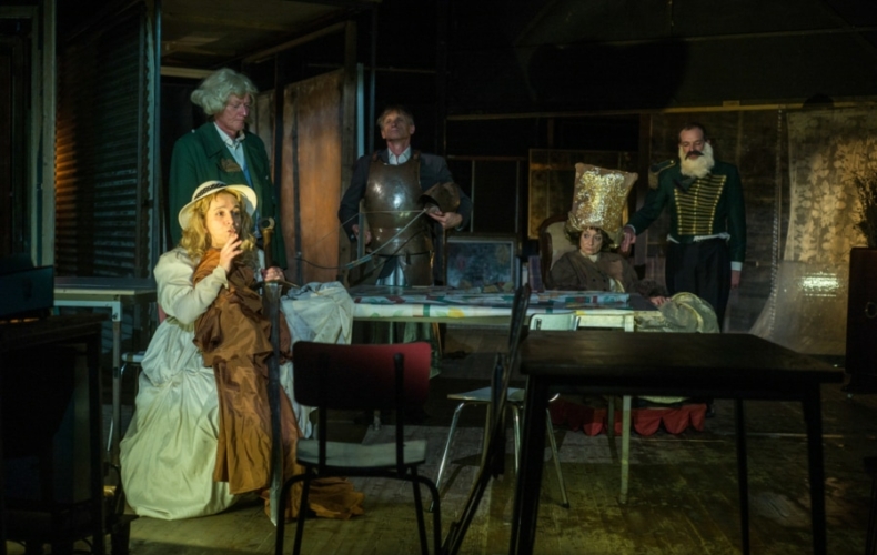 François Tanguy et le Théâtre du Radeau créent Item au T2G Festival d'automne à Paris