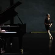 Anne Teresa de Keersmaeker crée Les Variations Goldberg BWV 988 au Theatre du Chatelet
