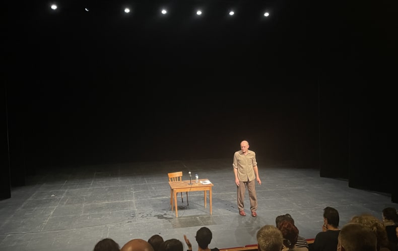 Théâtre Ouvert accueille Jacques Bonnaffé dans L'Acteur du Nord de Mohamed El Khatib