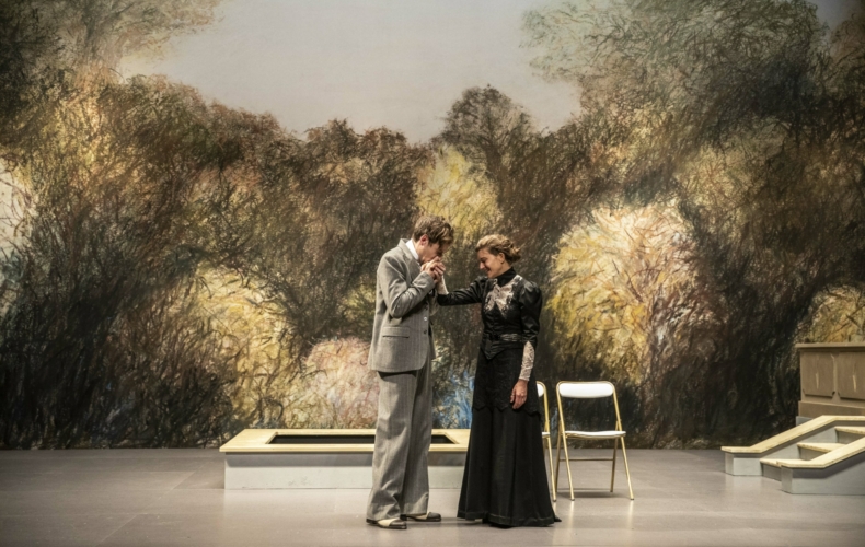 Alain Françon monte La Seconde Surprise de l'amour de Marivaux au Théâtre du Nord et à l'Odéon