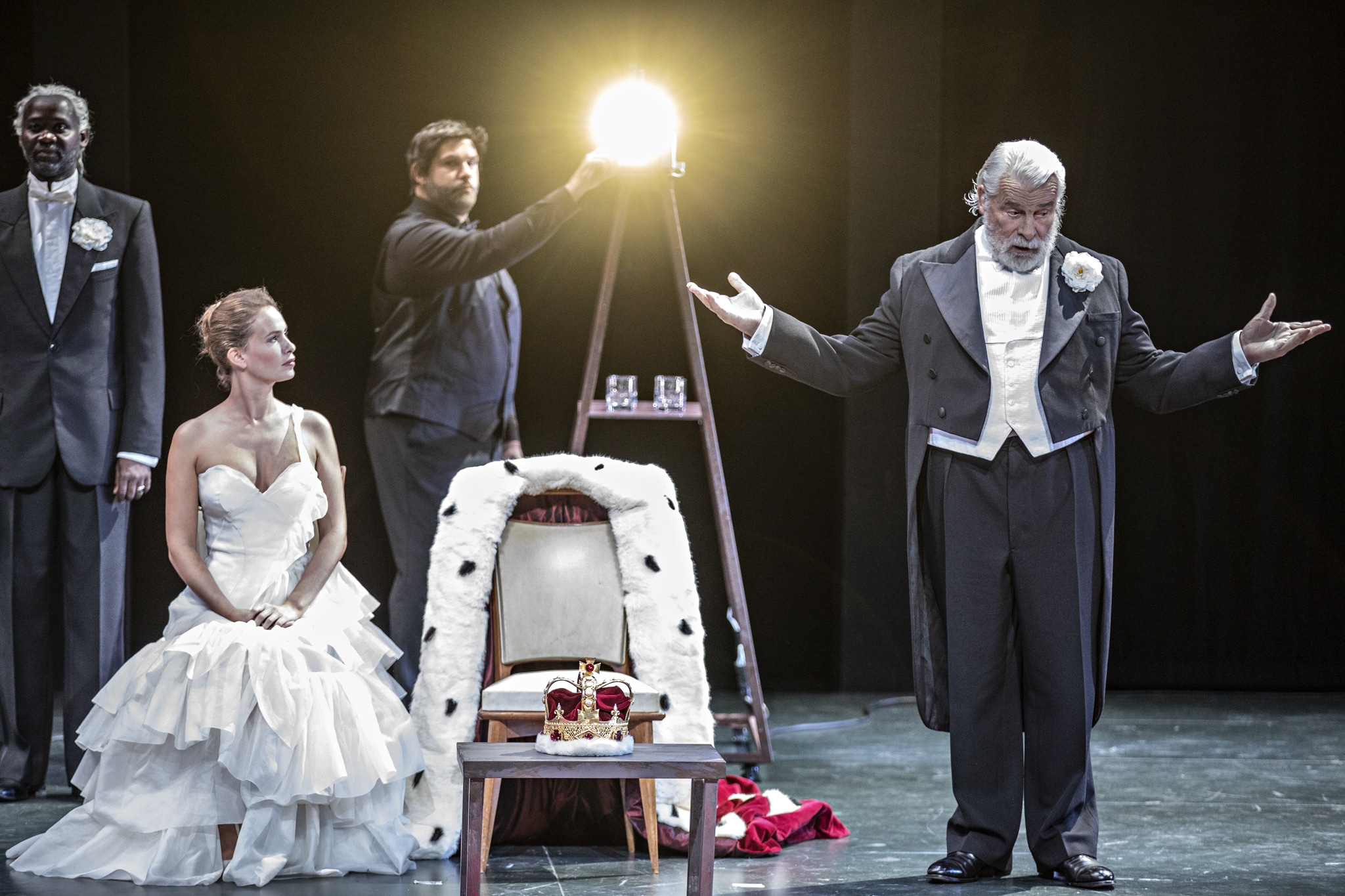 Georges Lavaudant monte Le Roi Lear de Shakespeare avec Jacques Weber au Théâtre de la Porte Saint-Martin