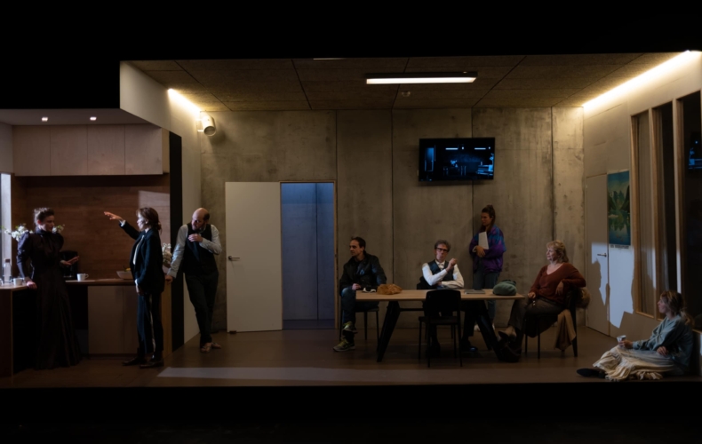Aurore Fattier crée Hedda d'après Hedda Gabler d'Ibsen au Théâtre de l'Odéon