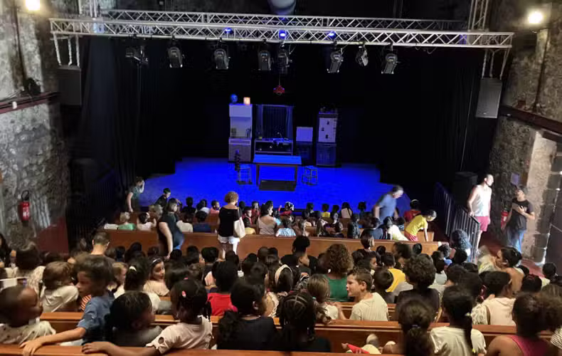 Le public au Théâtre de Pierrefonds photo Stéphane Capron