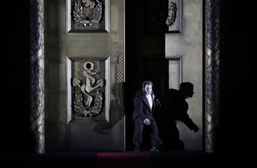 Georges Lavaudant crée Rapport pour une académie de Kafka au Printemps des Comédiens Nuits de Fourvière