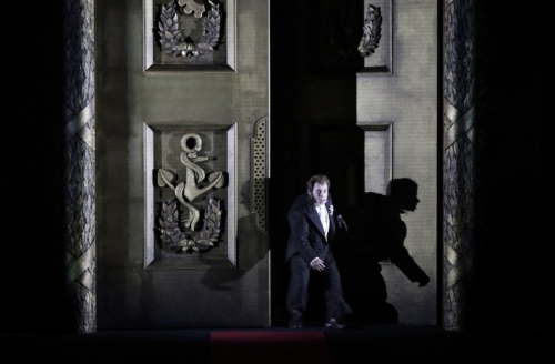 Georges Lavaudant crée Rapport pour une académie de Kafka au Printemps des Comédiens Nuits de Fourvière