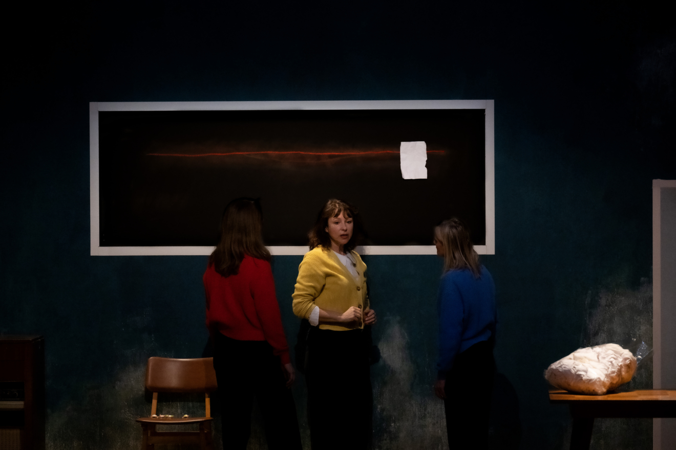 Avec Silvia Costa, rituel pour la Mémoire d’Annie Ernaux