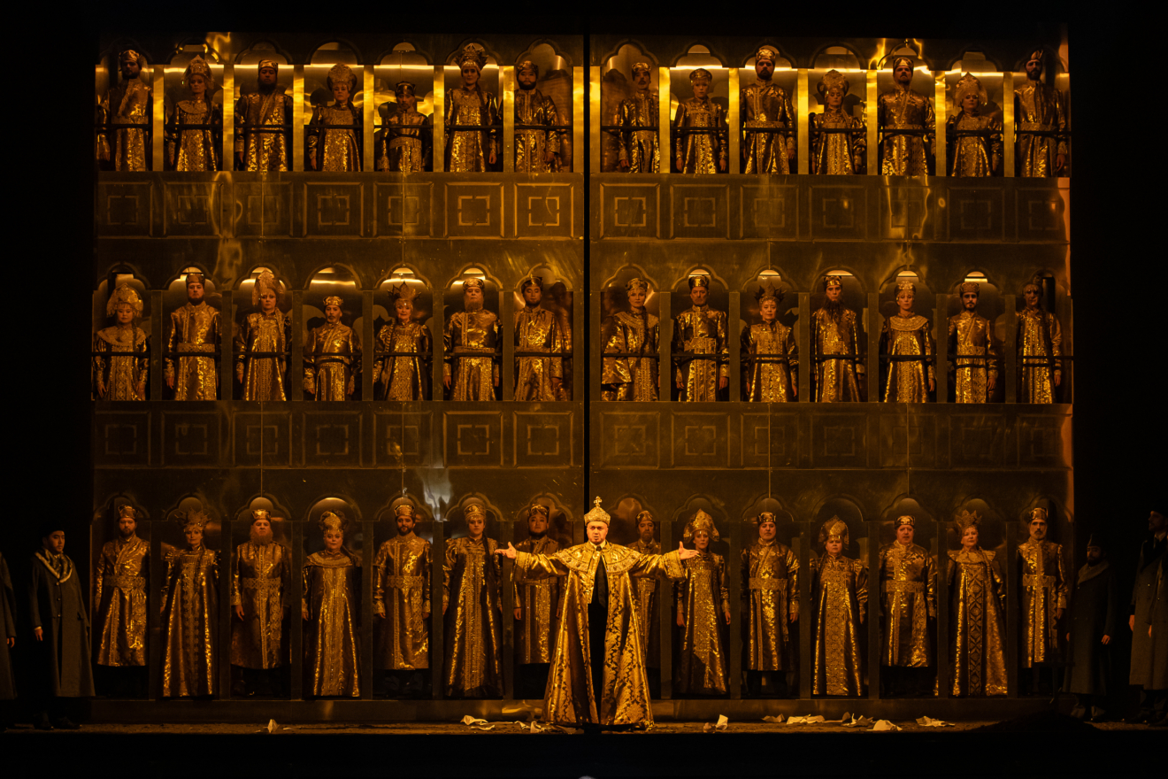 Boris Godounov en or massif et béton armé