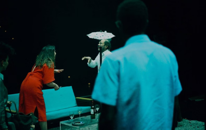 Aurore Fattier monte Qui a peur de Tom Lanoye au Théâtre 14