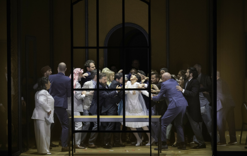 Iphigénie au Festival d'Aix en Provence 2024, avec Corinne Winters, direction musicale Emmanuelle Haïm, mise en scène Dmitri Tcherniakov