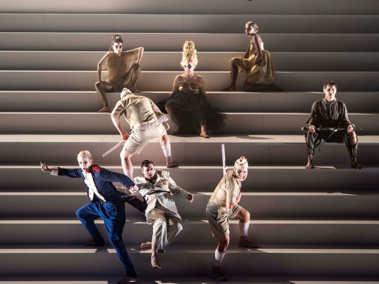Les Paravents, la danse de morts de Jean Genet