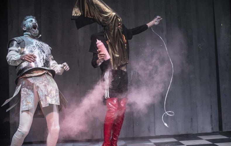 Madame L'Aventure © Jean-Louis Fernandez