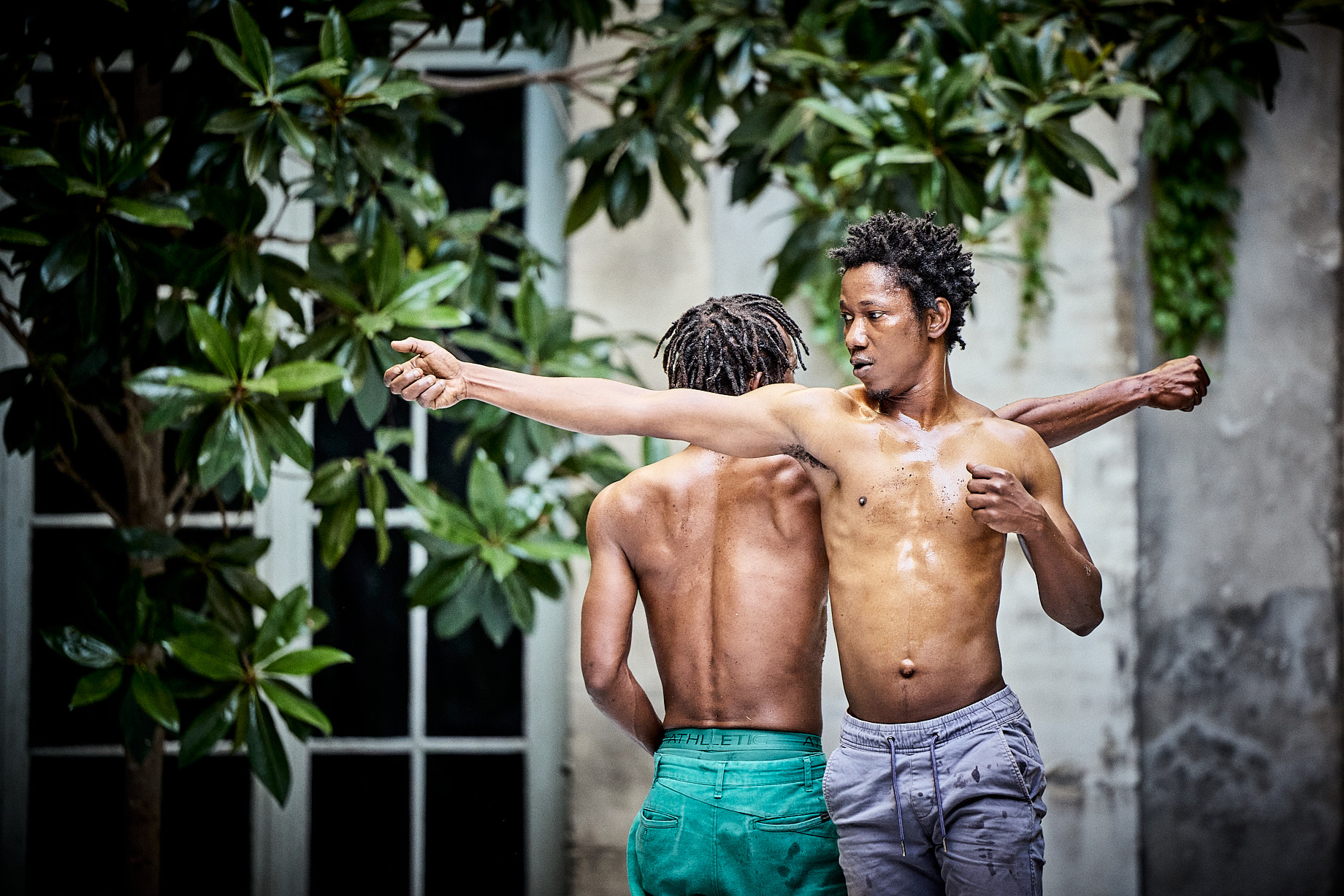 Baara de Tidiani N’Diaye et Adonis Nebié Tauwindsida au Festival d'Avignon 2024