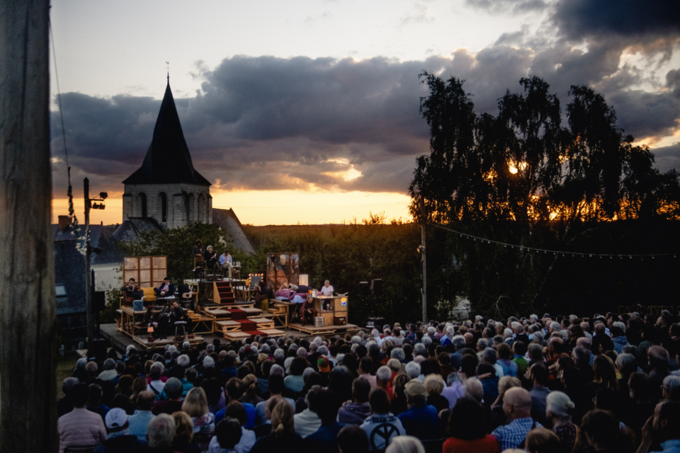 Le Nouveau Théâtre Populaire crée Notre Comédie humaine d'après Balzac