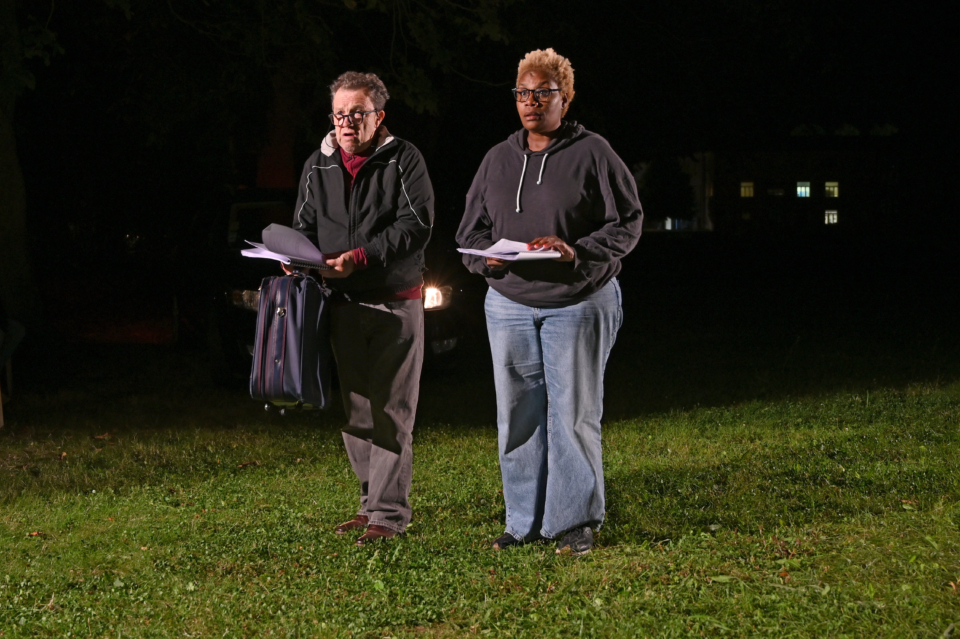 Marie-Sohna Condé et Charlie Nelson dans la lecture de Vertigo de Sara Stridsberg à la Mousson d'été 2024