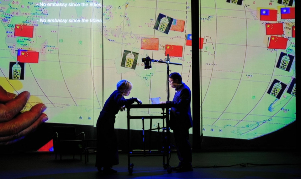 Ceci n’est pas une ambassade (Made in Taiwan) de Stefan Kaegi (Rimini Protokoll)