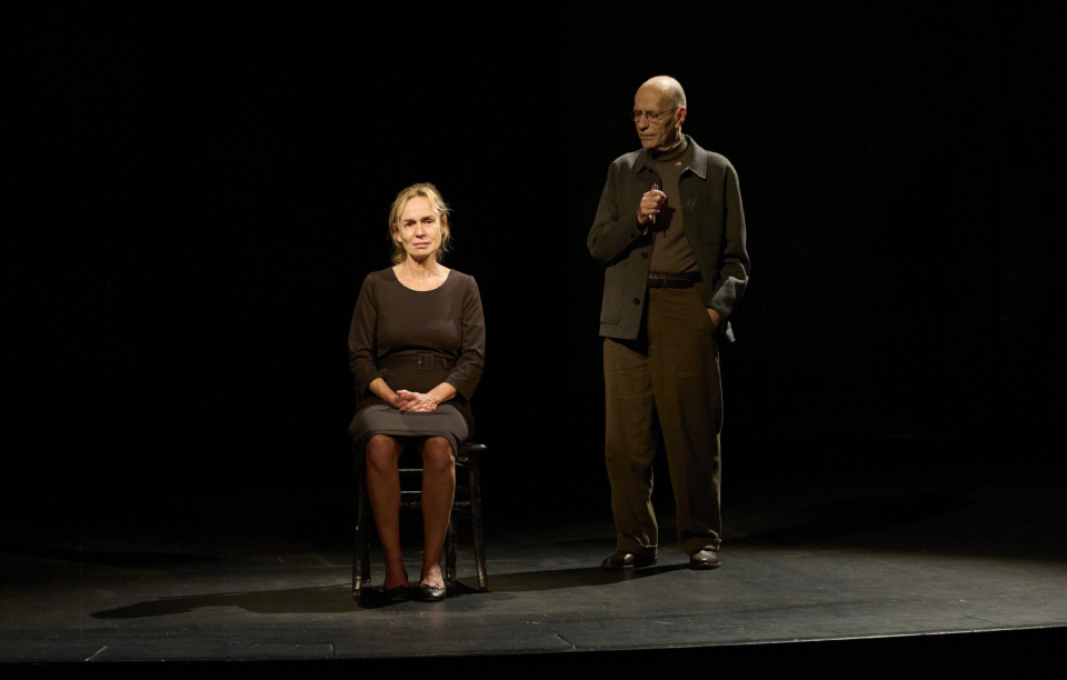 Jacques Osinski monte L'Amante anglaise de Duras avec Sandrine Bonnaire au Théâtre de L'Atelier