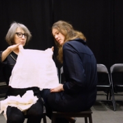 Emmanuelle Jacquemard et Françoise Roche dans Madame, c'est un garçon !