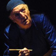 Bernard Freyd, dans le rôle d'Aménophis à l'Opéra du Rhin, à Strasbourg en 2002
