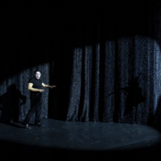 Raoul Fernandez dans Il s'en va - Portrait de Raoul (suite) de Philippe Minyana, mise en scène Marcial Di Fonzo Bo