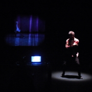 Julien Moreau dans Lopakhine danse à Paris de Liza Machover