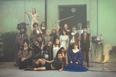 Ambre Kahan met en scène Merlin ou la Terre dévastée avec les élèves de la Séquence 11 de l'Ecole supérieure de Théâtre de l'Union