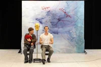 Julie Bertin et Jade Herbulot créent Les vies de Léon