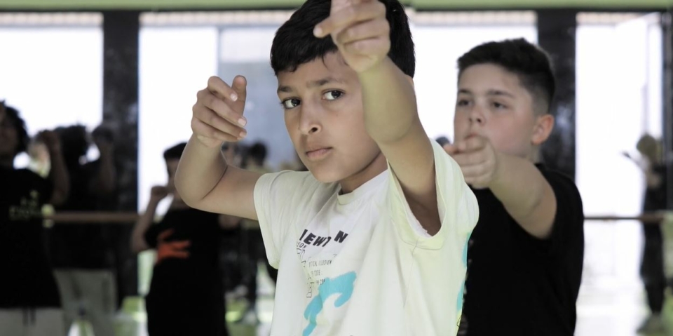 « Manifête » : plus de 400 enfants ouvrent la 30e édition du Festival de Marseille