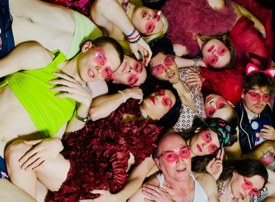 Yuming Hey se lance dans un marathon Platonov Yuming Hey se lance dans un marathon Platonov