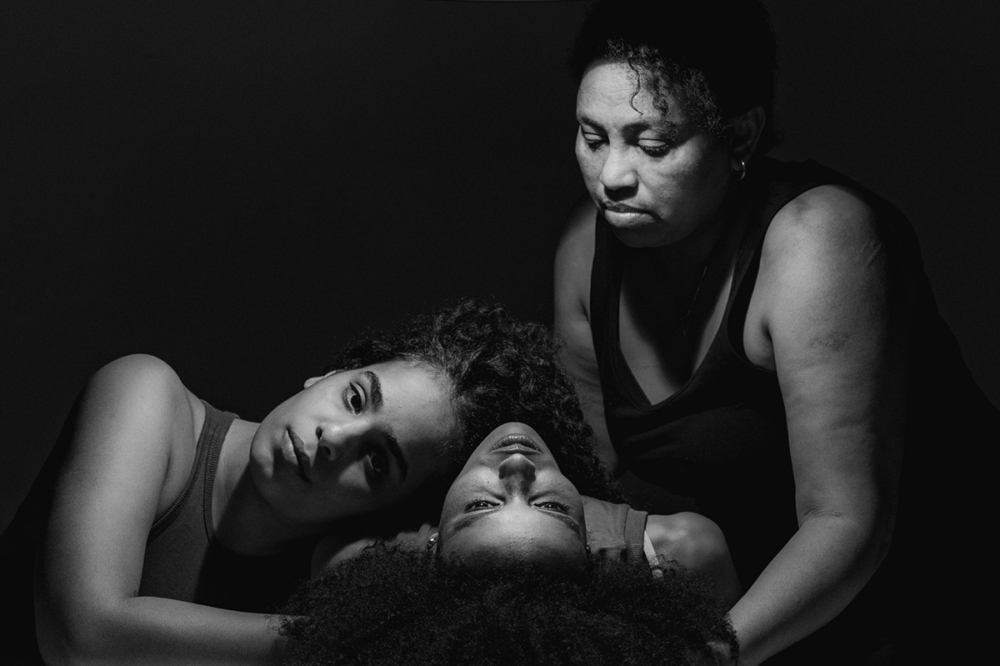 Zena Moussa, Tenei Ahmad, Rania Jamal dans When I saw the sea