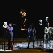 Marie-Ève Signeyrole met en scène Così fan tutte de Mozart
