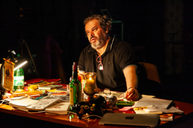 Jean-Baptiste Tur monte De lumière de Azilys Tanneau avec David Ayala