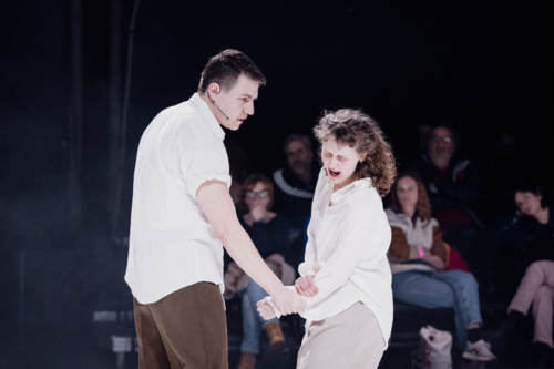 Julien Gosselin crée Musée Duras au Printemps des Comédiens