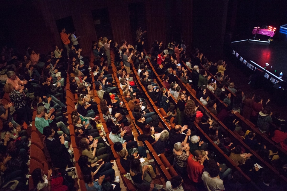 Le public de La Coupole au Théâtre de la Cité internationale photo Mathilde Delahaye