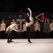 Naharin's Virus par la Batsheva Ensemble