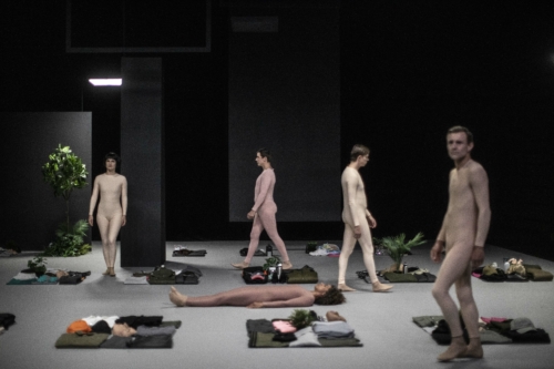 Nathalie Garraud et Olivier Saccomano créent Monde nouveau au Théâtre des 13 Vents
