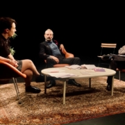Anne-Sophie Pauchet crée La lente et difficile agonie du crapaud buffle sur le socle patriarcal au Festival Off d'Avignon 2025
