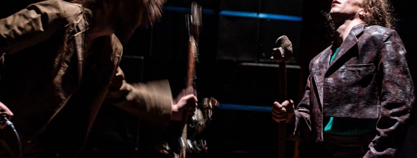Fracas × 7 de François Chaignaud & Aymeric Hainaux © Helge Krückeberg