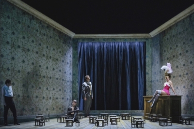 Michael Spyres dans Les Contes d'Hoffmann photo Klara Beck Opéra national de Strasbourg