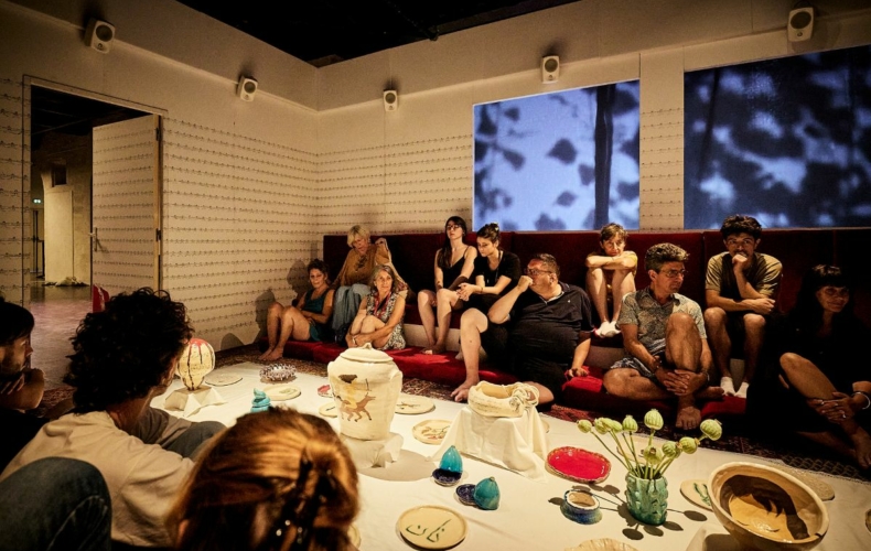 One’s own room Inside Kabul de Caroline Gillet , Kubra Khademi
