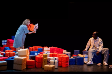 Robin Ormond monte Peu importe de Marius von Mayenburg à La Scala Provence avec Marilyne Fontaine et Assane Timbo
