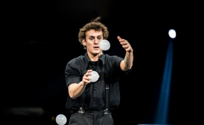 Rémi Lavesnes dans La Soirée magique photo Laurent Bugnet