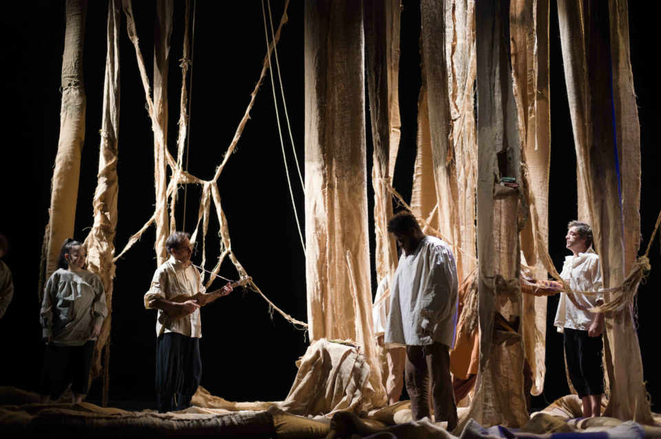 Racines mêlées de la Compagnie Exîl, superstar en Nouvelle-Calédonie