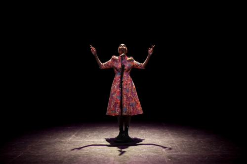 Laurène Marx crée Portrait de Rita avec Bwanga Pilipili