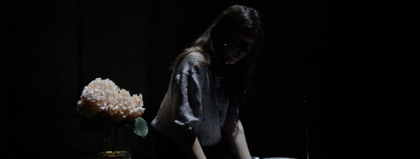 Louise Chevillotte adapte Quand je dis rien je pense encore de Camille Readman Prud’homme