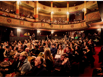 Public lors des Grands Prix de Littérature dramatique photo Joseph Banderet