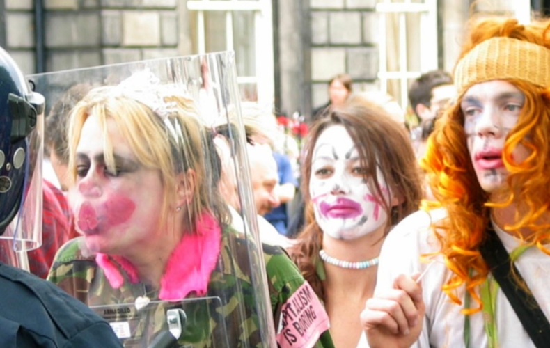 Recommencer Manifestation pour le vivant à La Comédie de Caen
