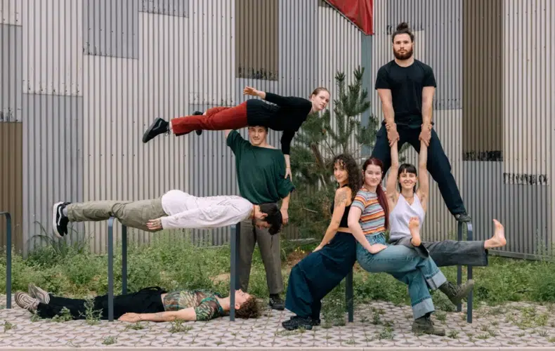 4 Saisons 2050 par Hervé Sika avec les apprenti·es de 3ème année de l'école supérieure des arts du cirque de l’Académie Fratellini photo Chloé Vollmer