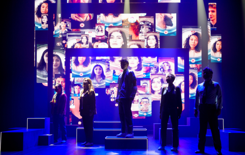 Olivier Solivérès monte Cher Evan Hansen au Théâtre de la Madeleine